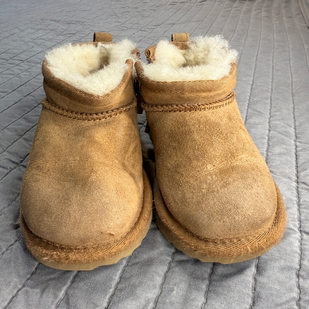 UGG Cream Shearling Lined Boots